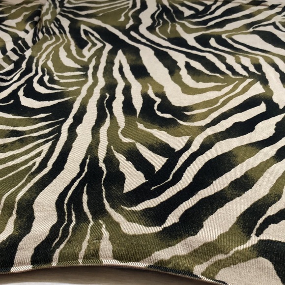 Animal print 3/4 sleeve sweater/top by Jones New York, S - Picture 12 of 12